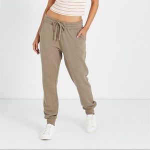 ❌SOLD - Green sweatpants/joggers